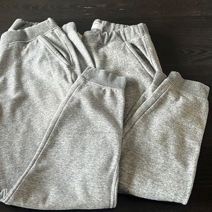 Men’s old navy gray sweat pants large